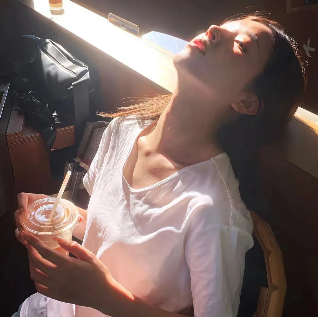 非亲姐妹